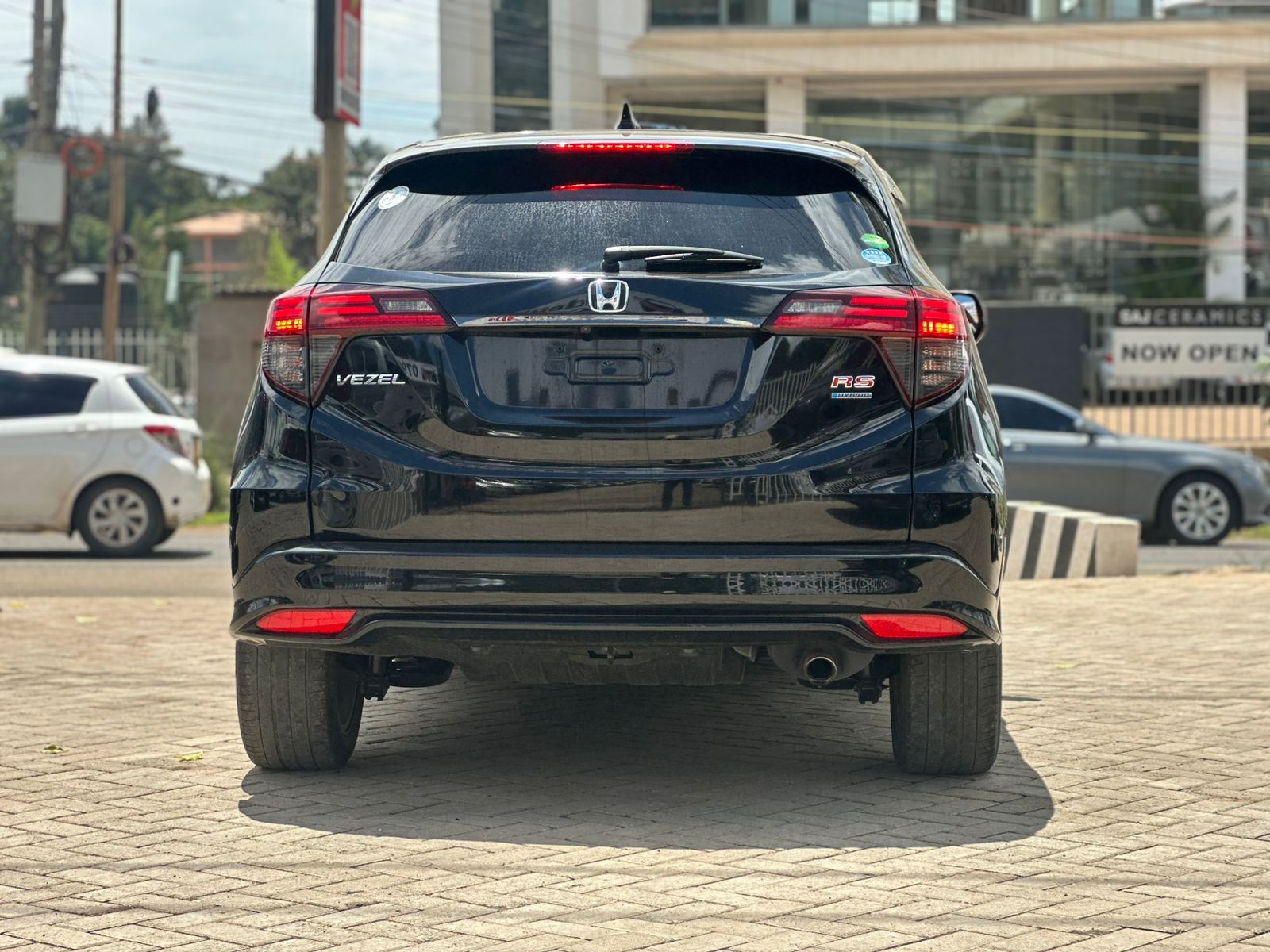 2018 Honda Vezel RS thumbnail 6
