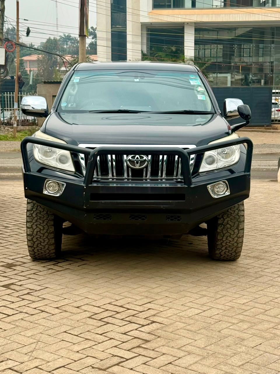 2012 Toyota Land Cruiser Prado - view 2