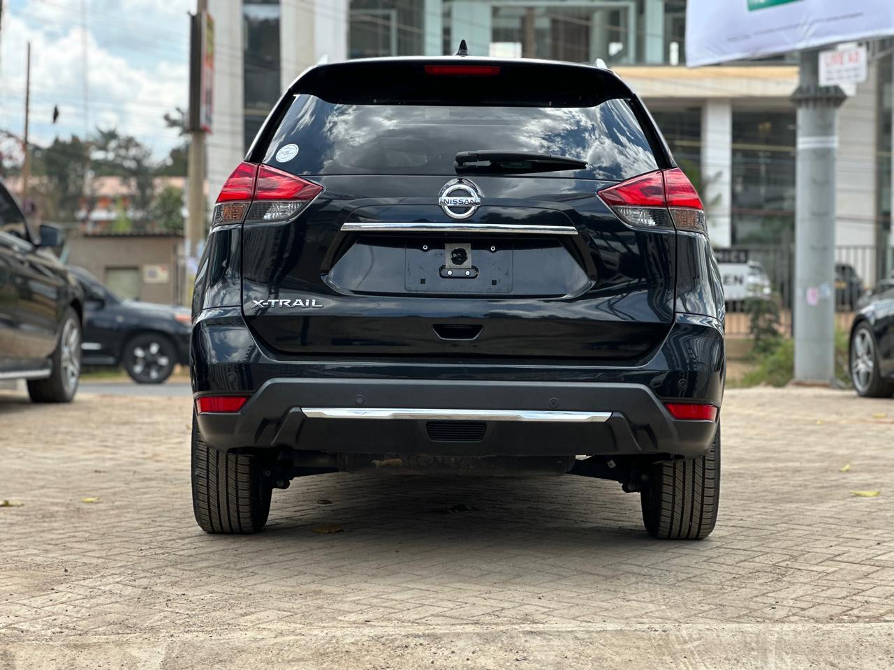 2018 Nissan Xtrail thumbnail 4