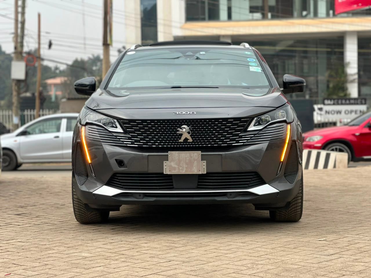 2022 Peugeot 3008 GT - view 3