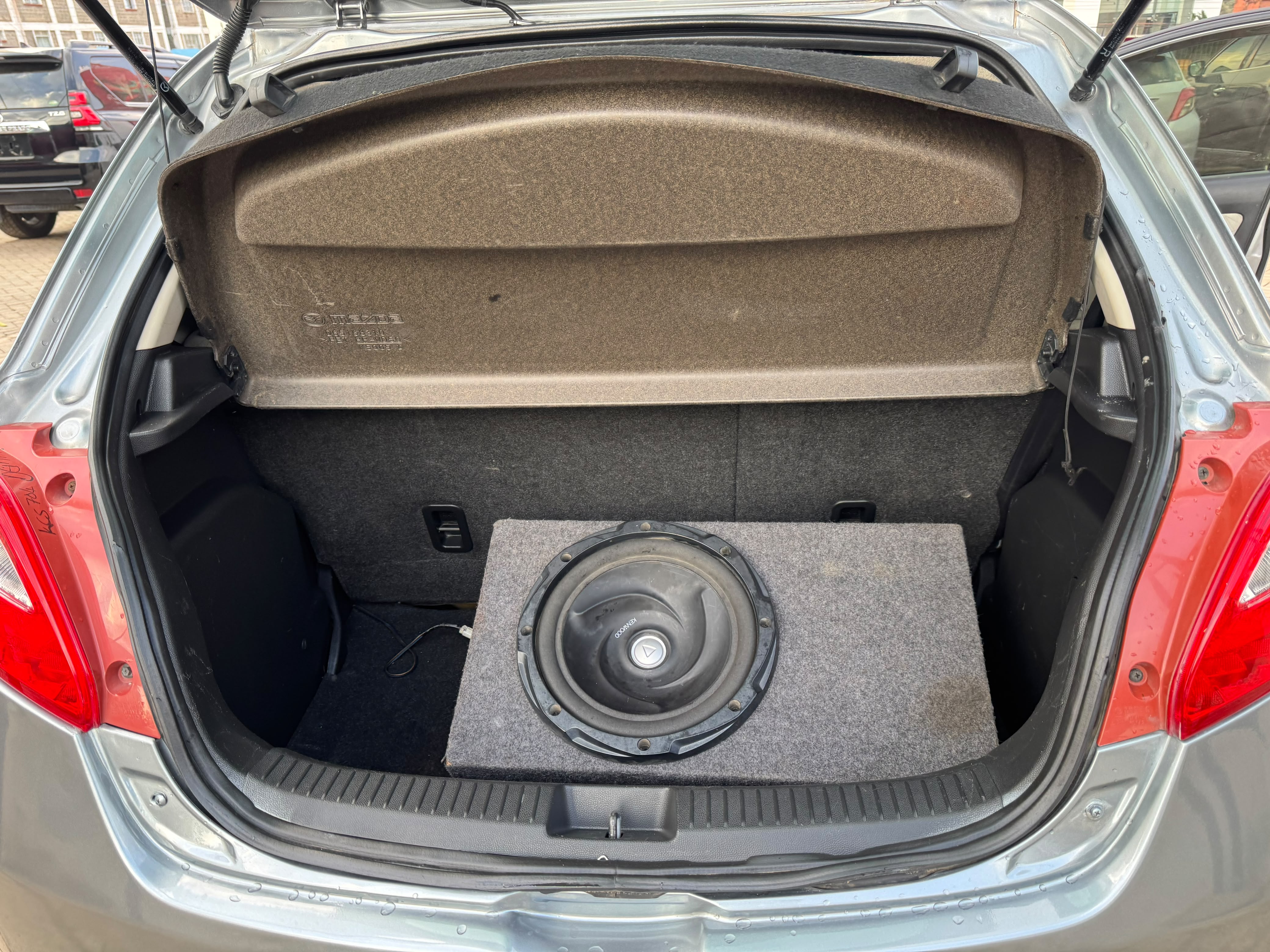 2011 Mazda Demio SKYACTIV thumbnail 8
