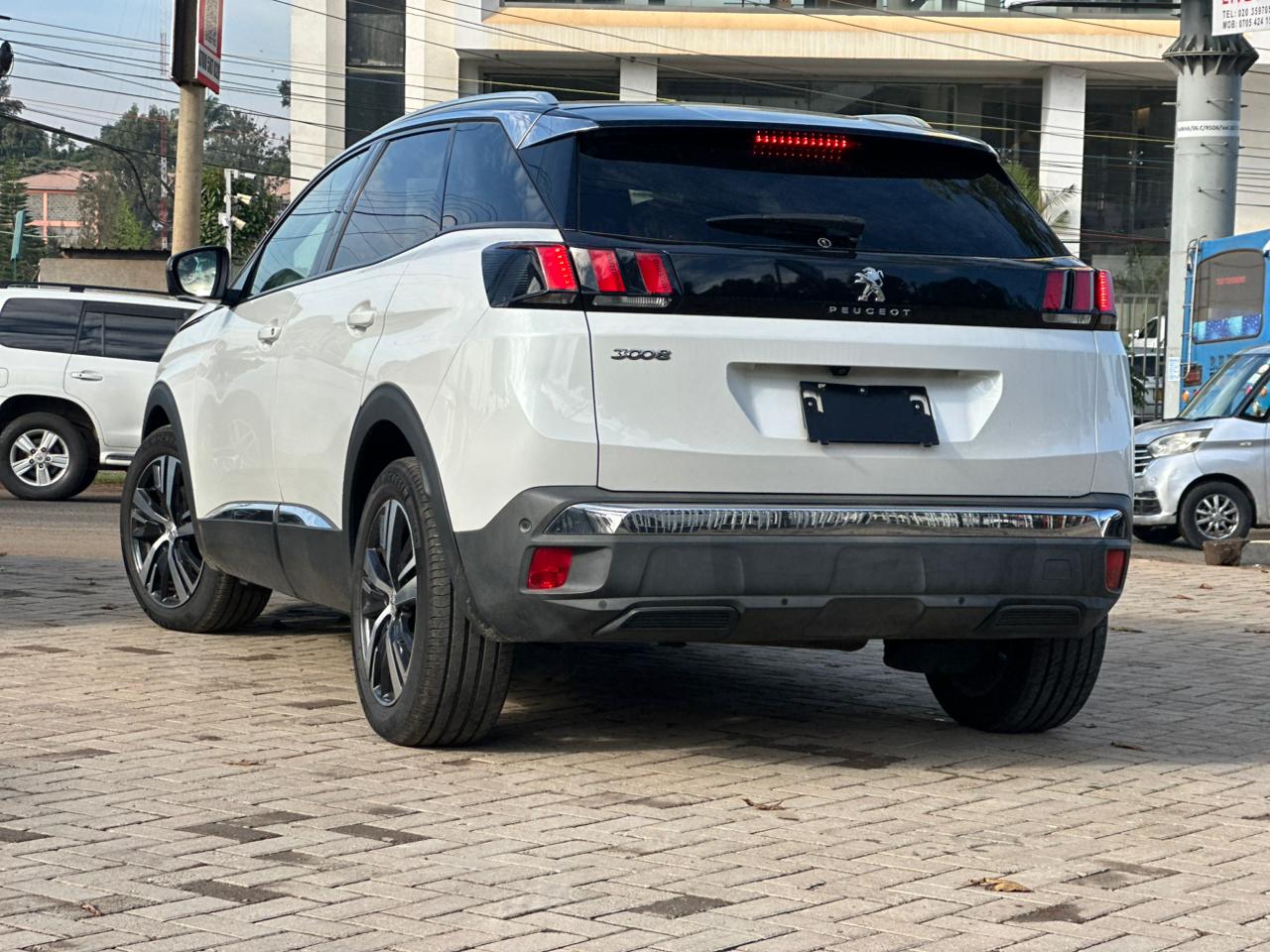 2018 Peugeot 3008  thumbnail 4