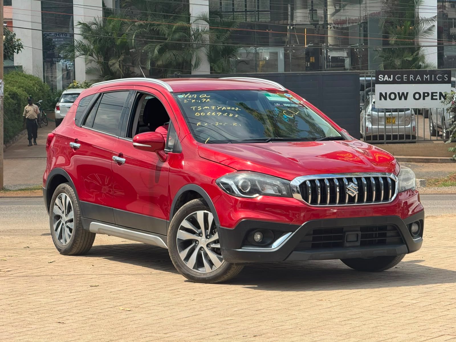 2019 Suzuki SX4-S-Cross thumbnail 3