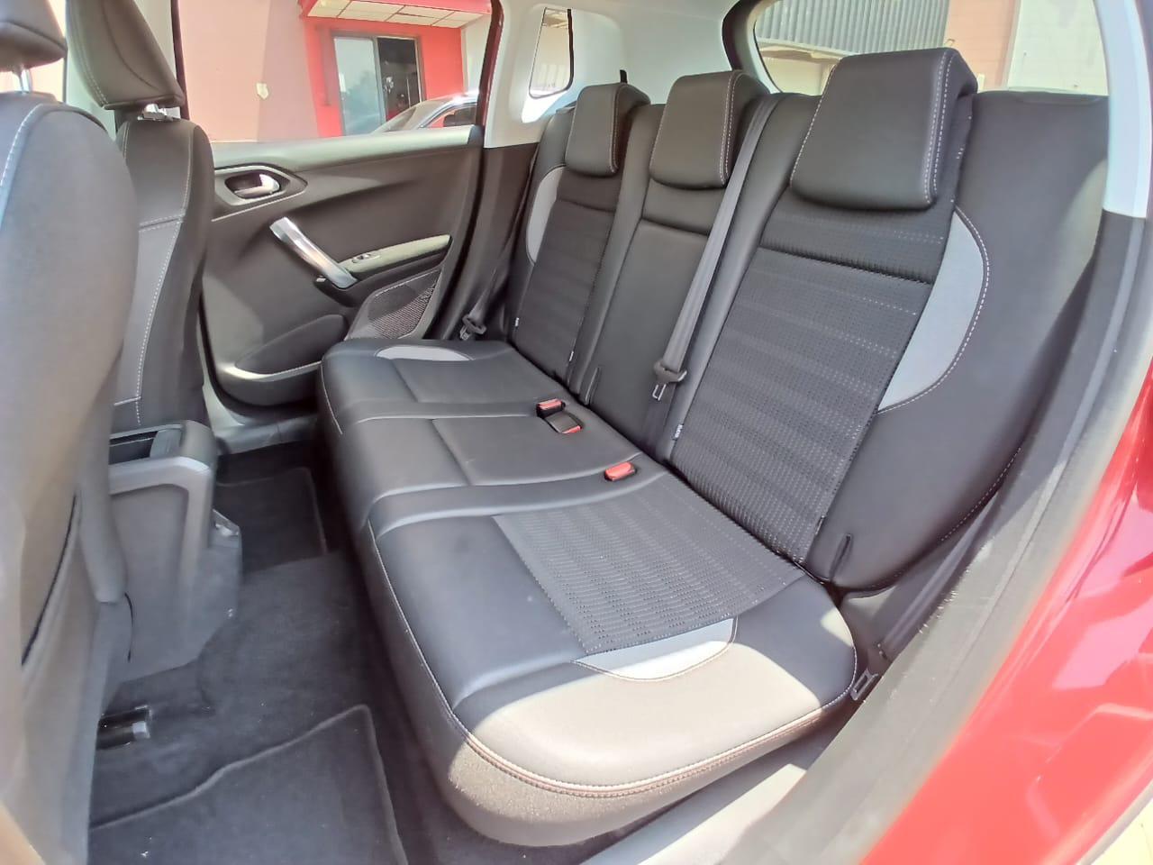 2019 Peugeot 2008 - view 3