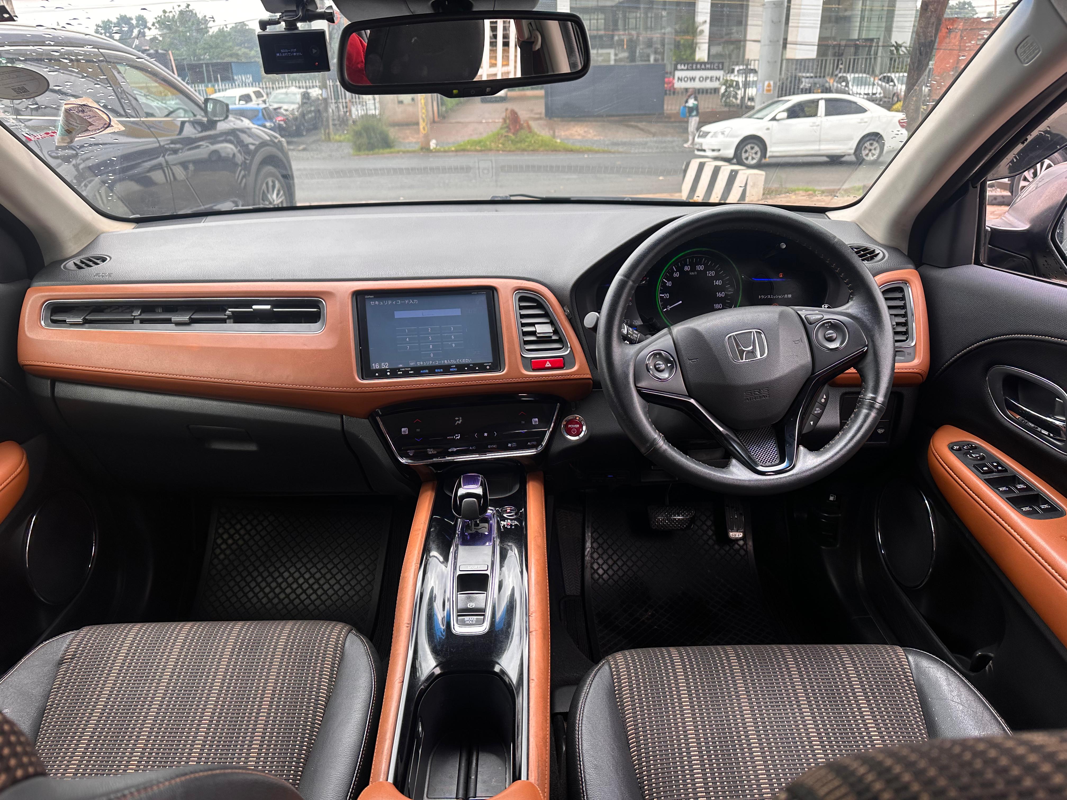 2015 Honda Vezel thumbnail 7