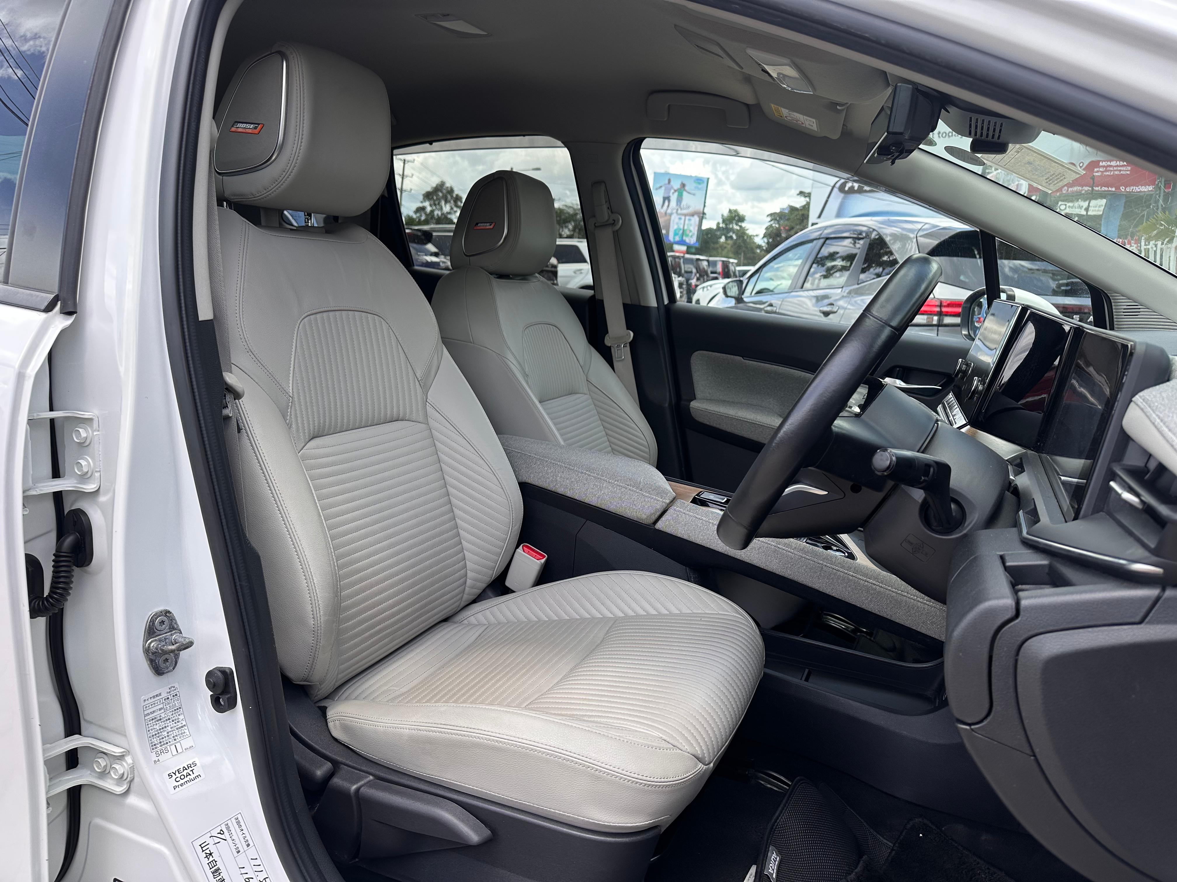 2022 Nissan Note Aura thumbnail 8