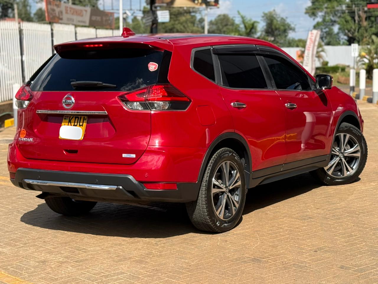 2018 Nissan X-Trail - view 3