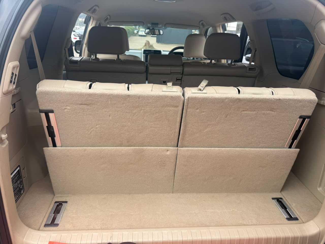 2012 Toyota Land Cruiser Prado thumbnail 12