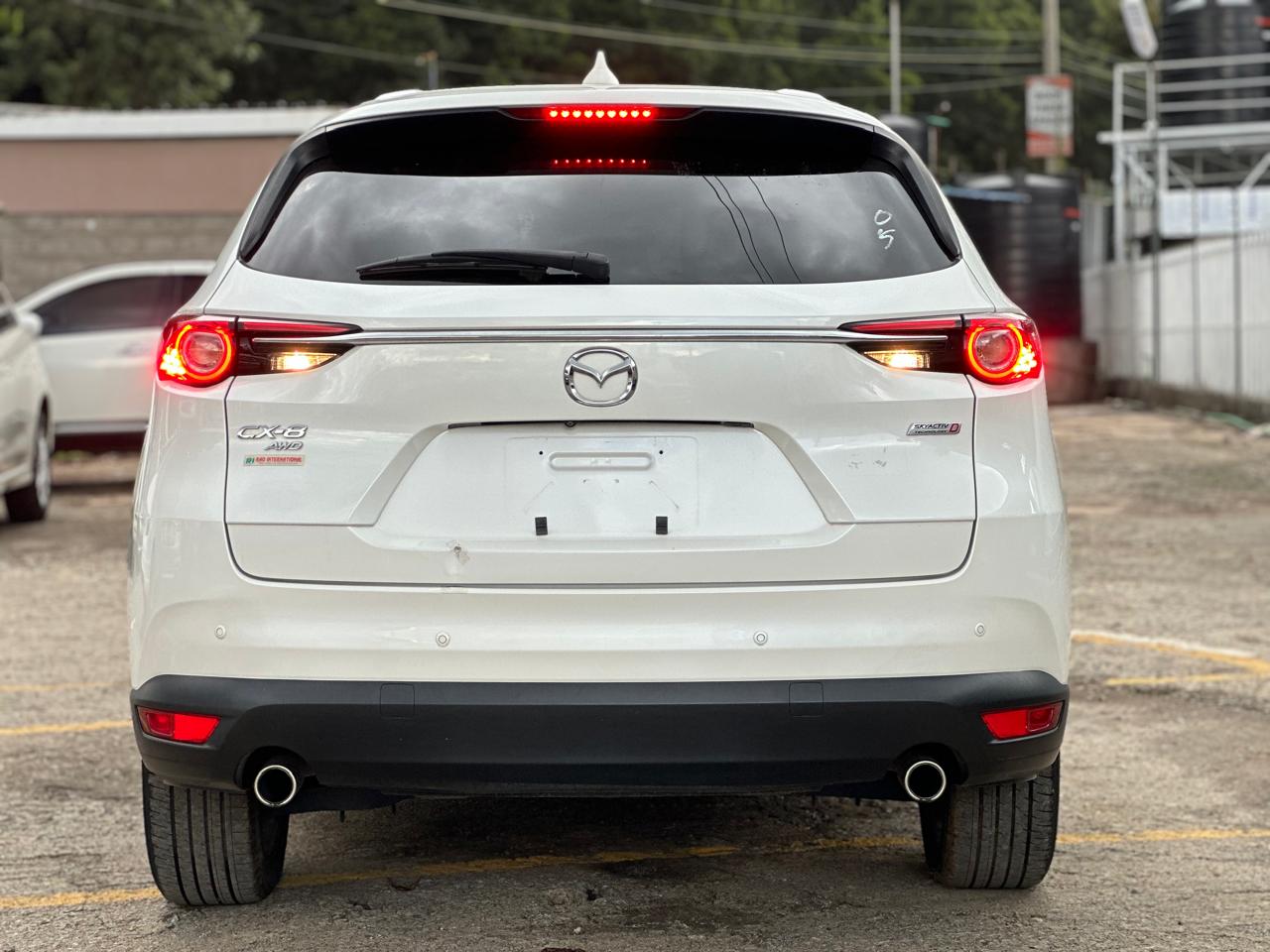 2019 Mazda CX8  thumbnail 6