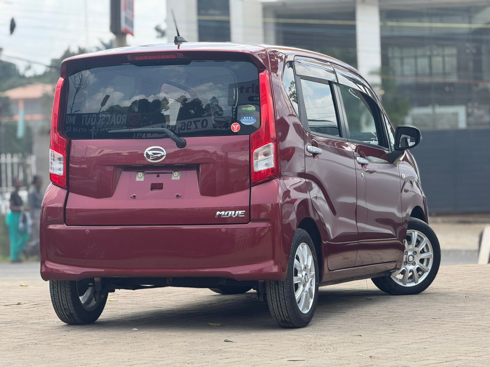 2019 Daihatsu Move thumbnail 4