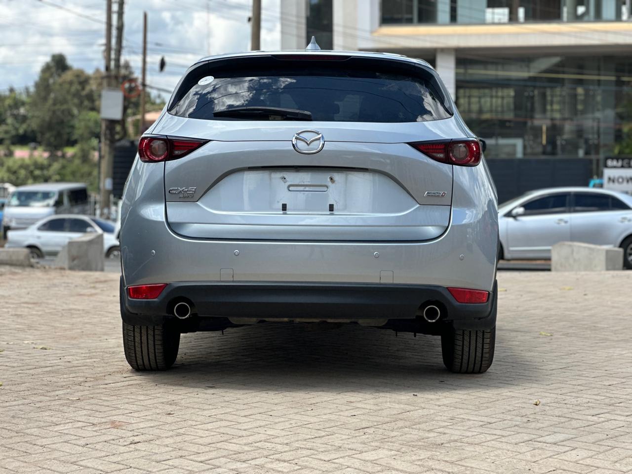 2019 Mazda CX5 thumbnail 4