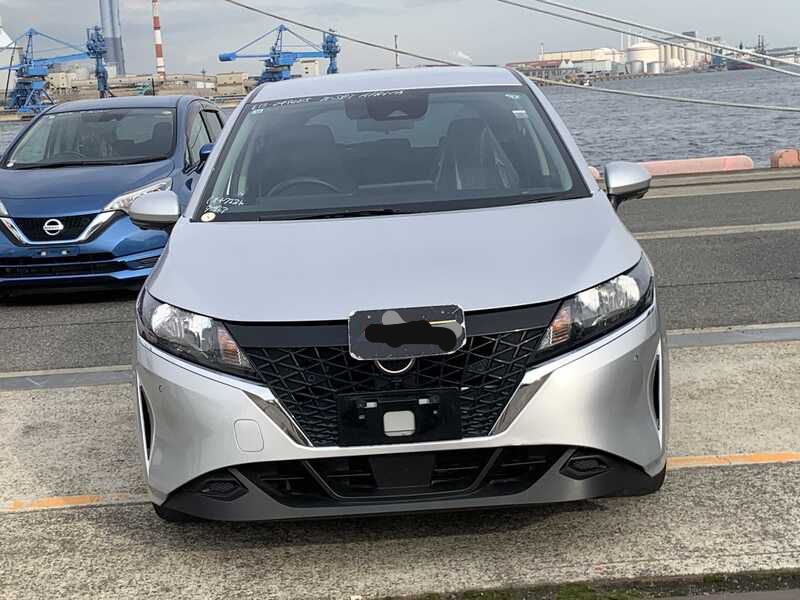 2021 Nissan Note e-Power - view 2