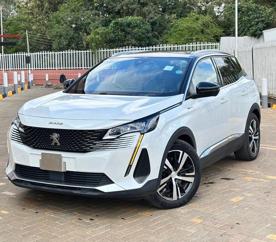 2018 Peugeot 3008 Hybrid thumbnail 5