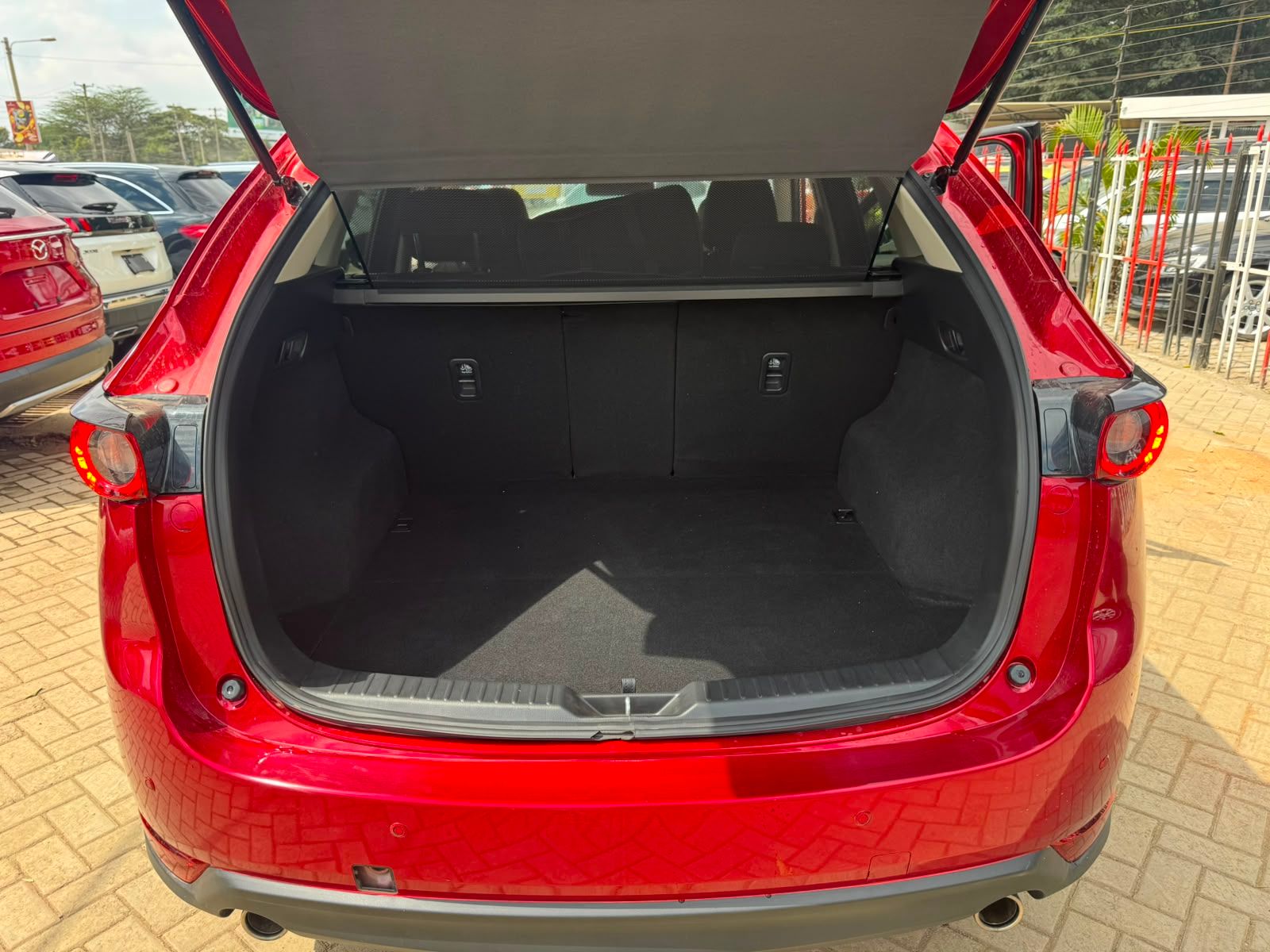 2020 Mazda CX5 thumbnail 10