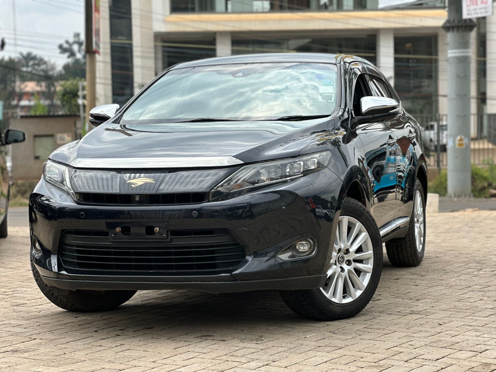 2014 Toyota Harrier