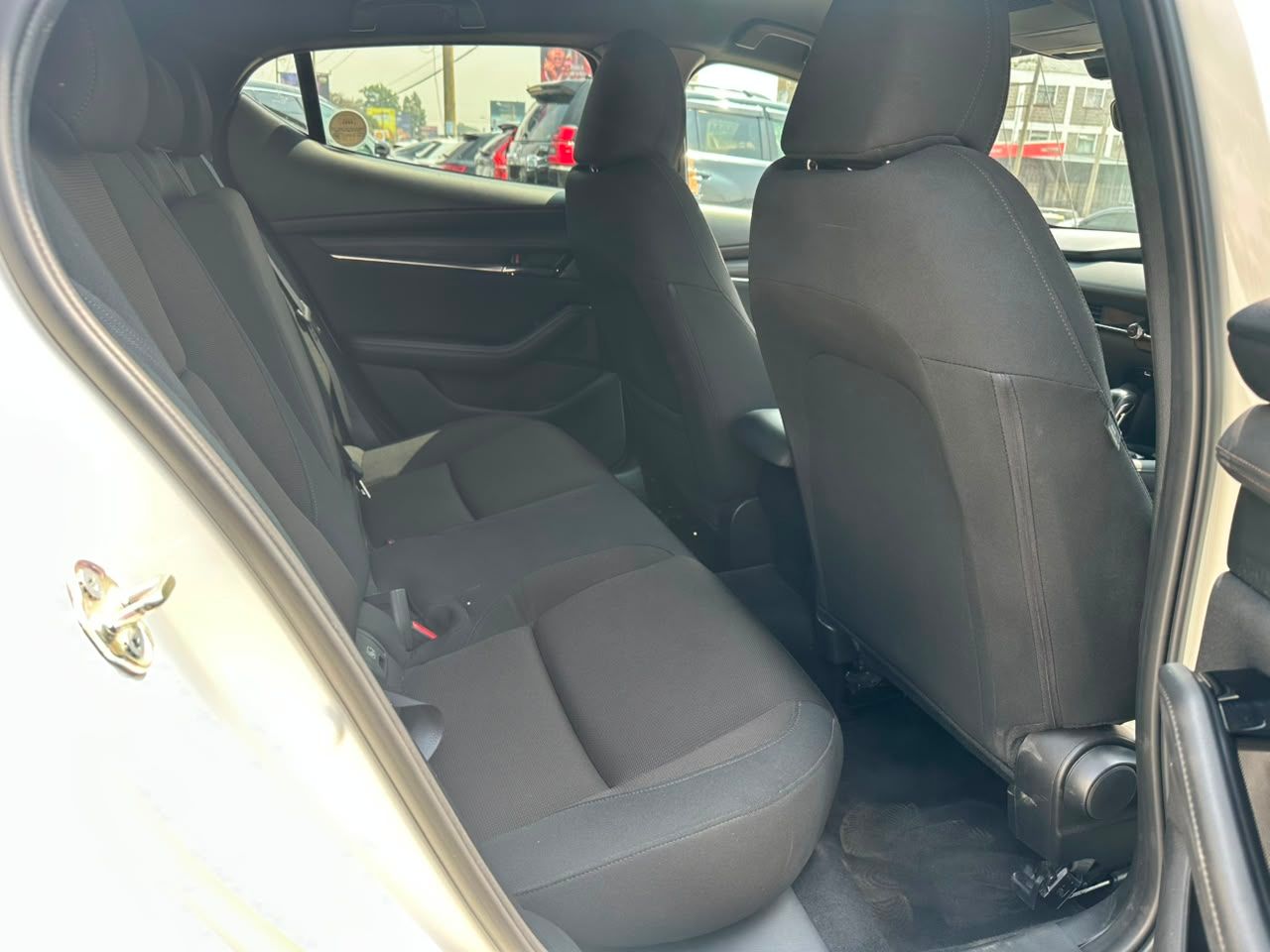 2019 Mazda 3 thumbnail 9