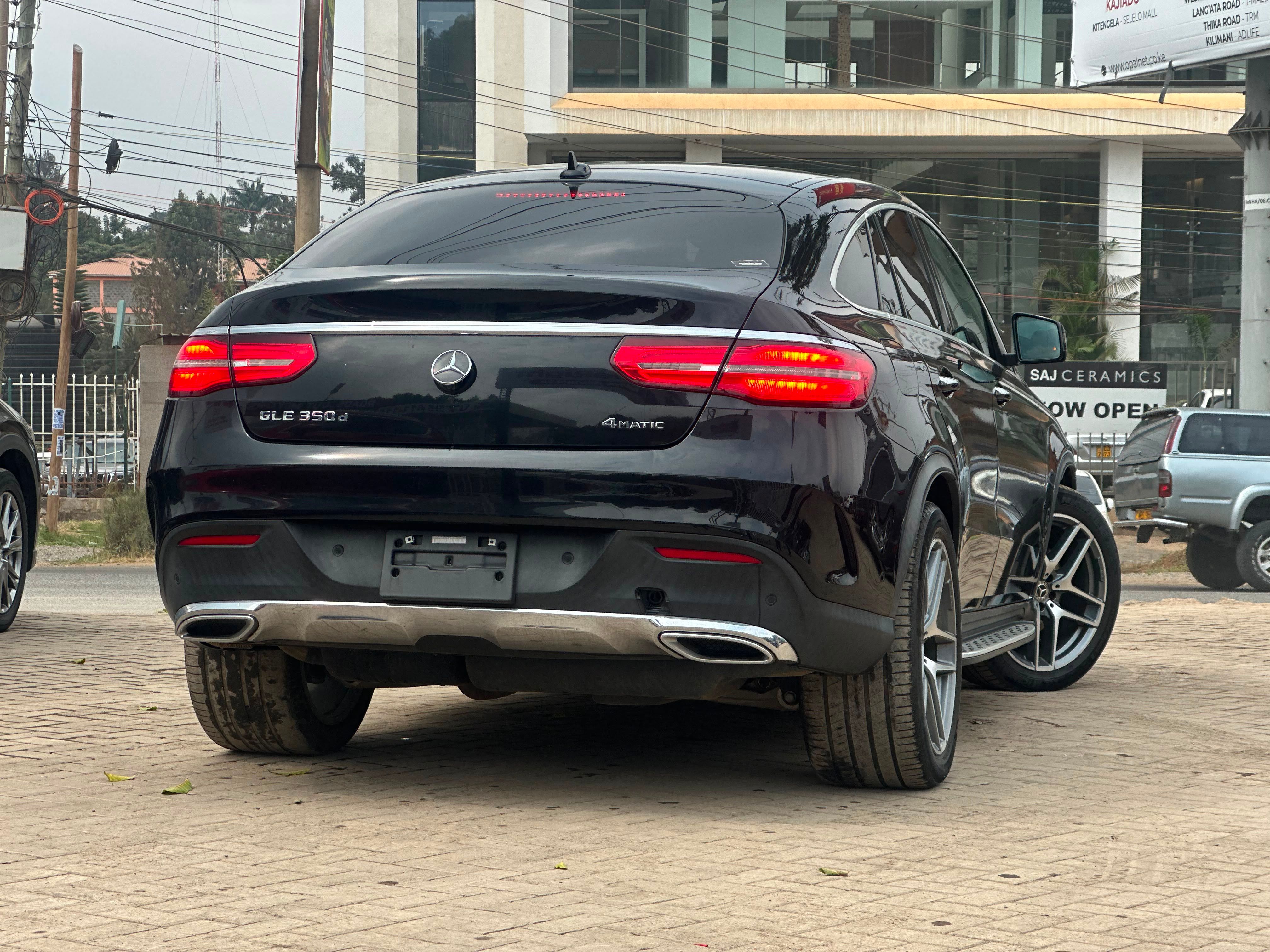 2018 Mercedes Benz GLE 350d thumbnail 5