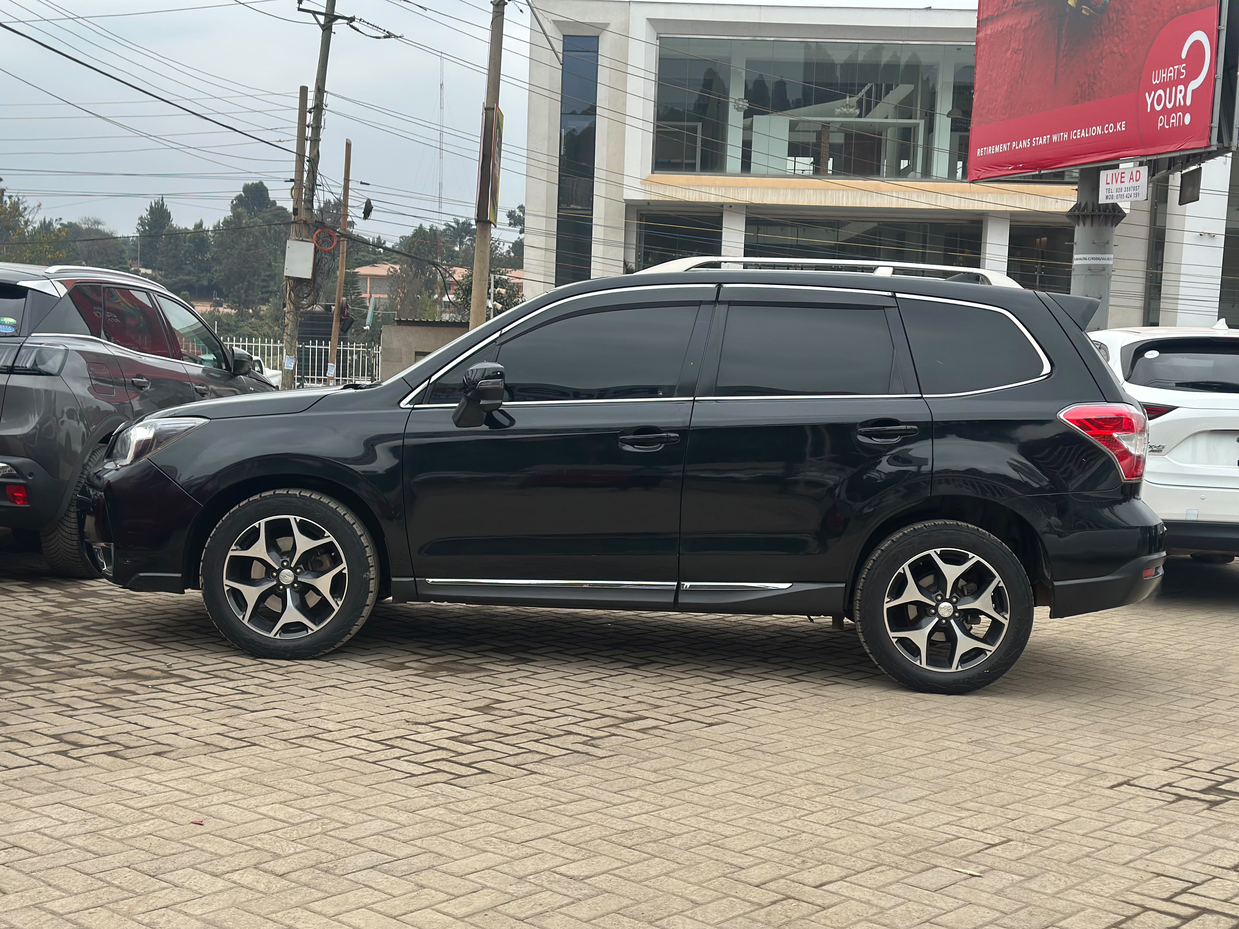 2016 Subaru Forester XT thumbnail 7