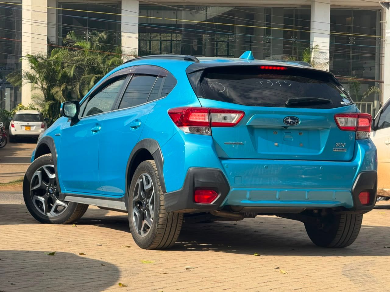 2019 subaru XV e-BOXER thumbnail 4