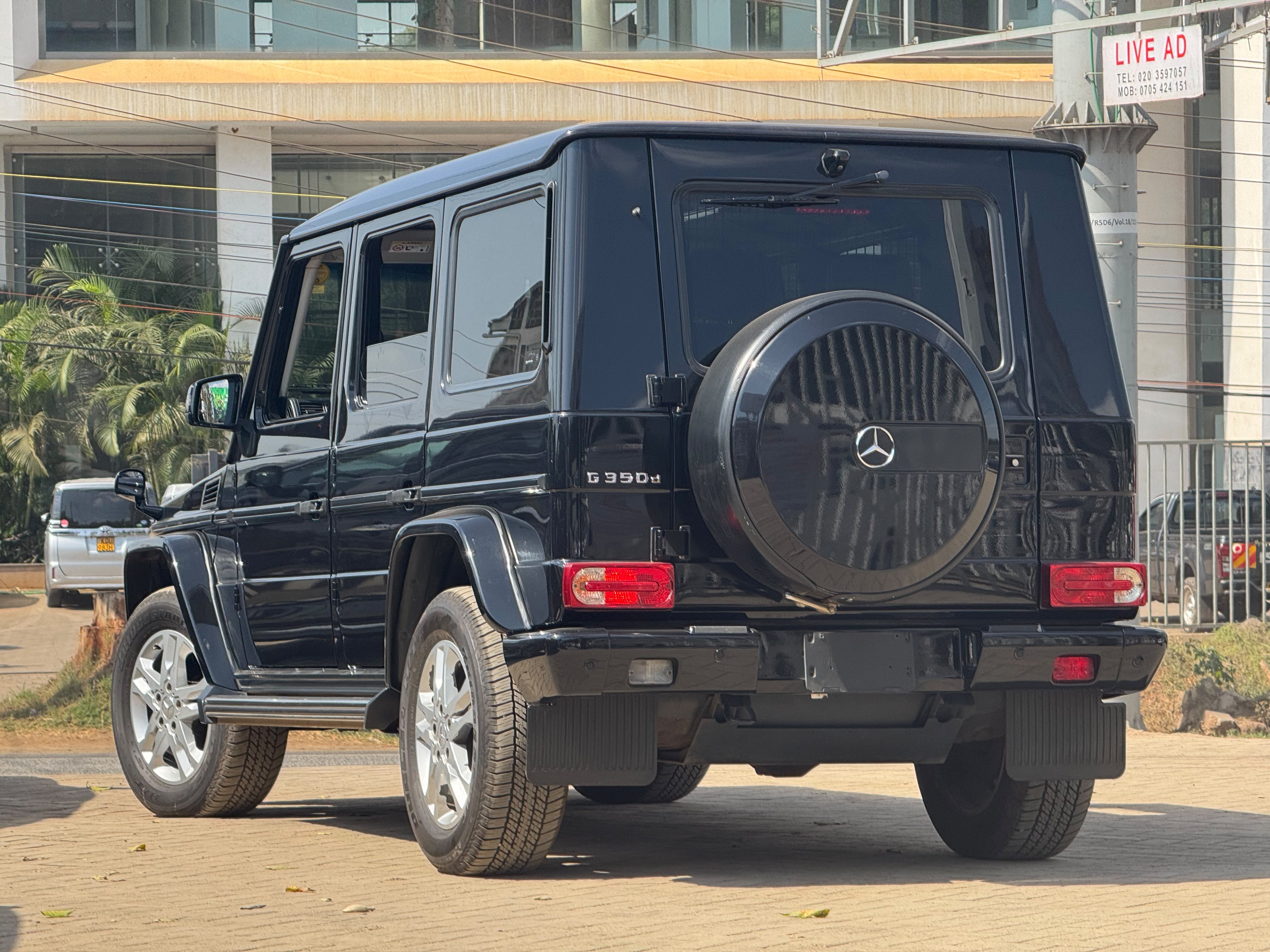 2018 Mercedes-Benz G350d thumbnail 4