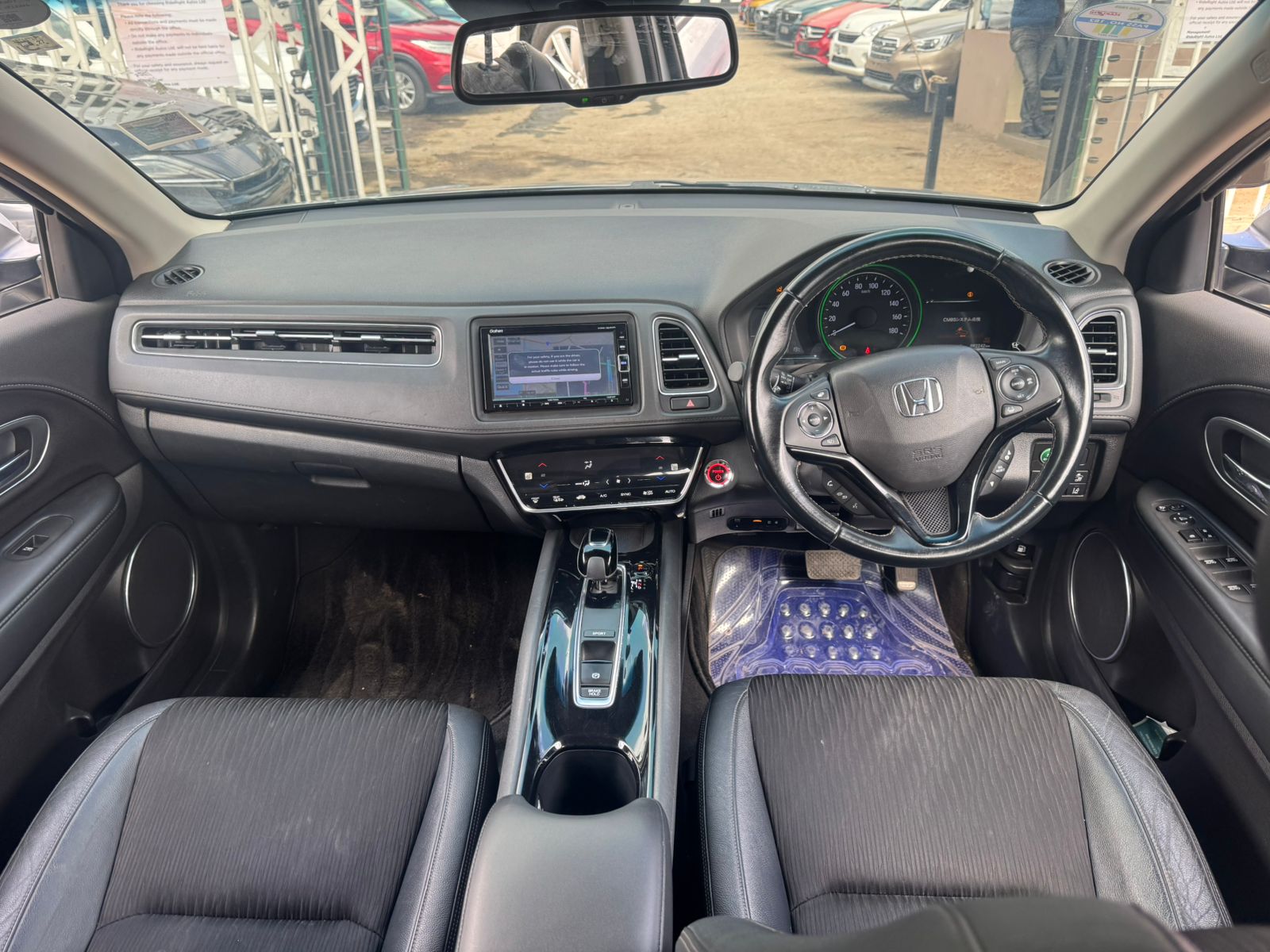 2018 Honda Vezel Hybrid thumbnail 8