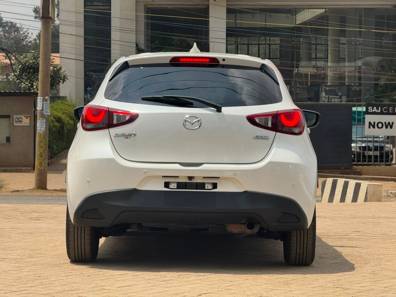 2019 Mazda Demio thumbnail 6