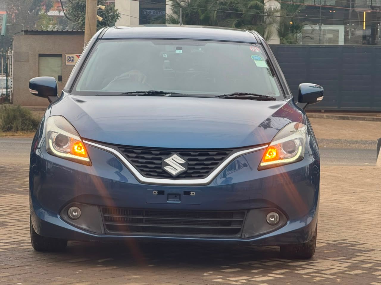 2018 suzuki baleno thumbnail 2