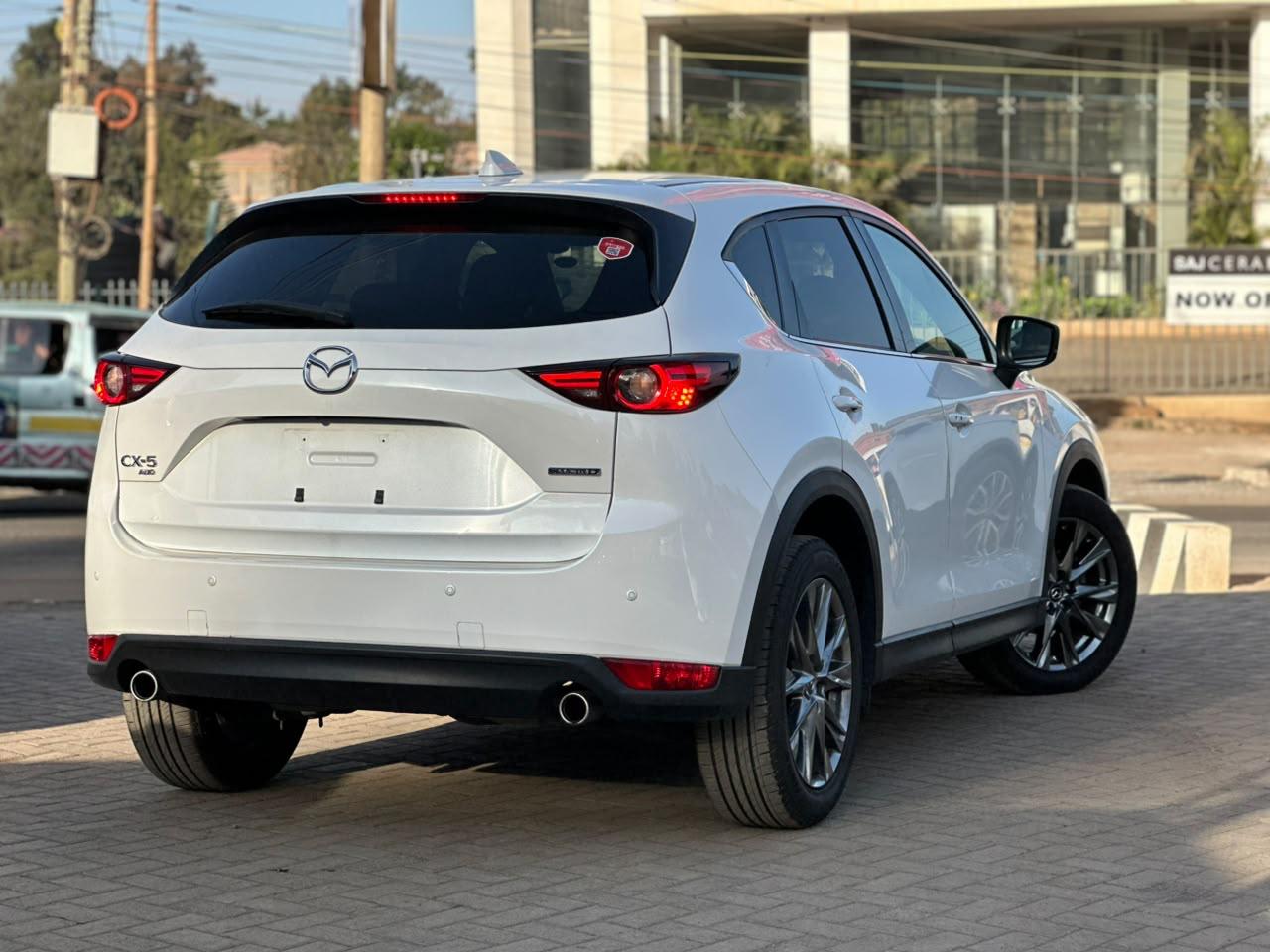 2020 Mazda CX-5 XDL thumbnail 4