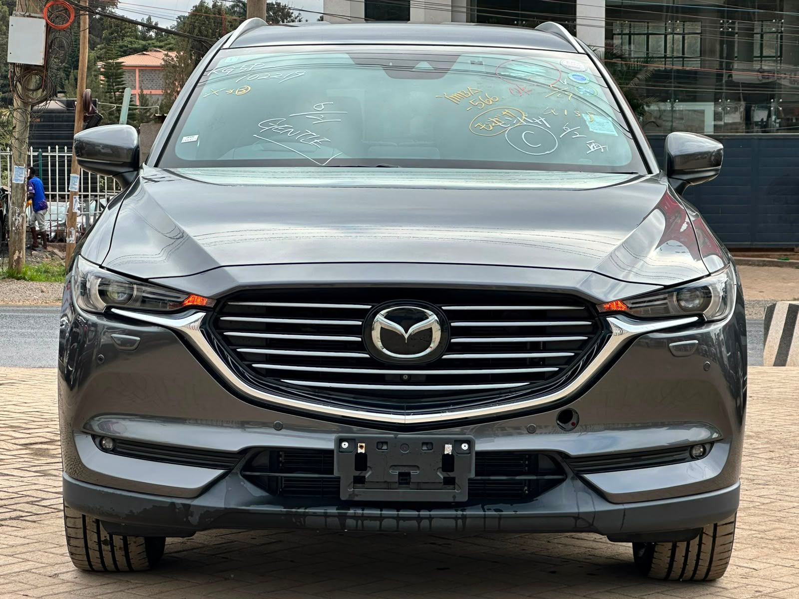 2019 Mazda CX-8 AWD - view 3