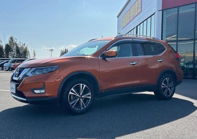 2019 Nissan Xtrail - view 2