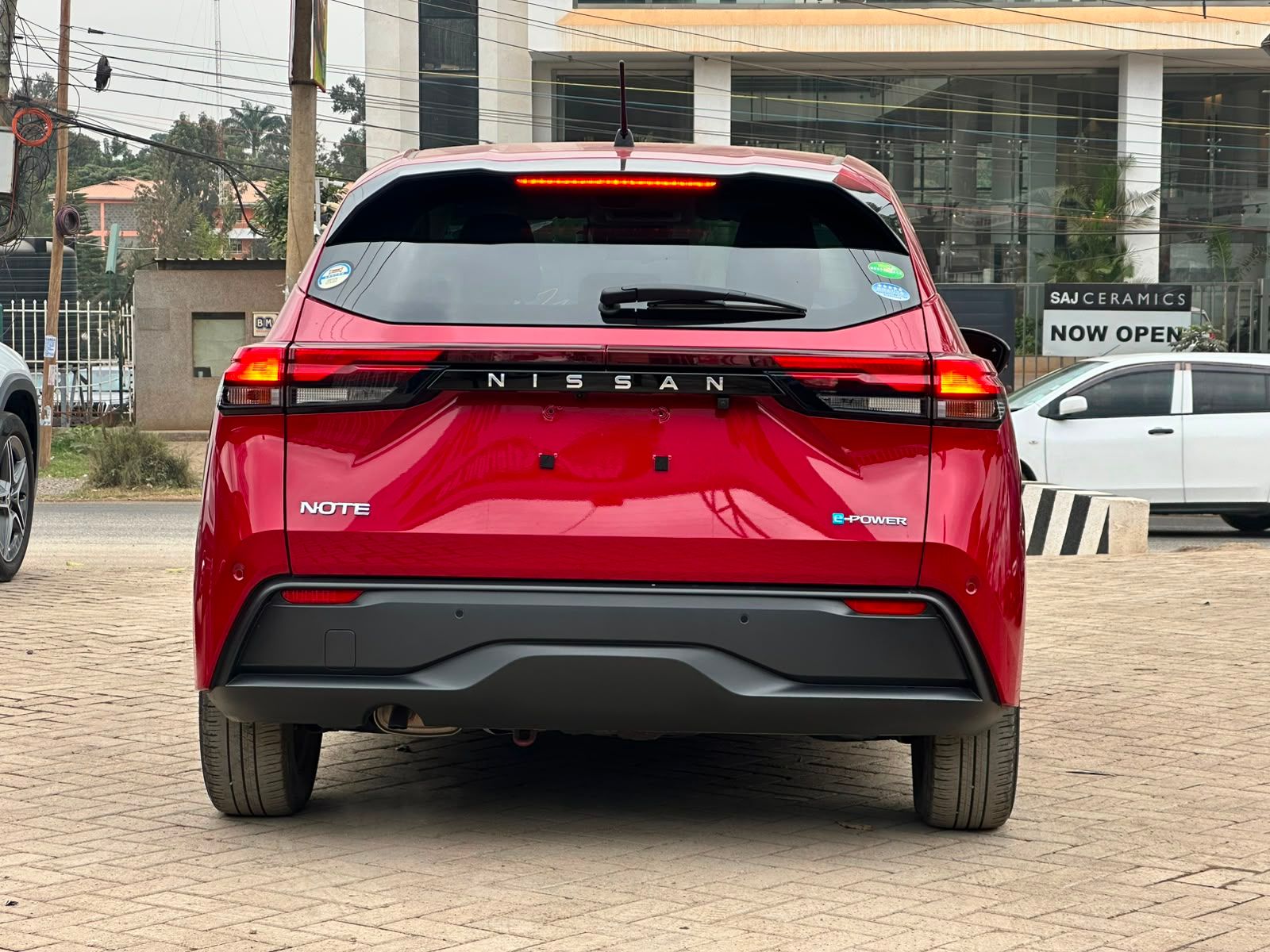 2021 Nissan Note e-POWER (E13) thumbnail 5