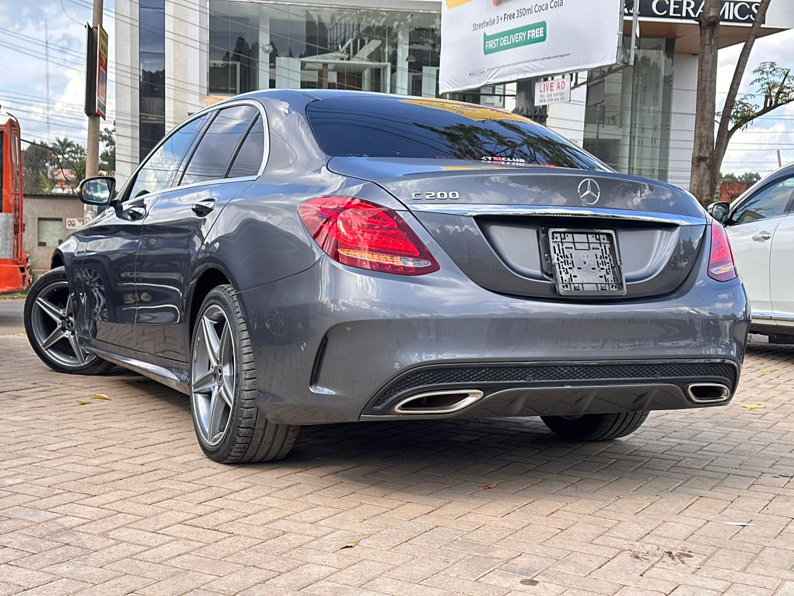 2018 Mercedes C200 thumbnail 5