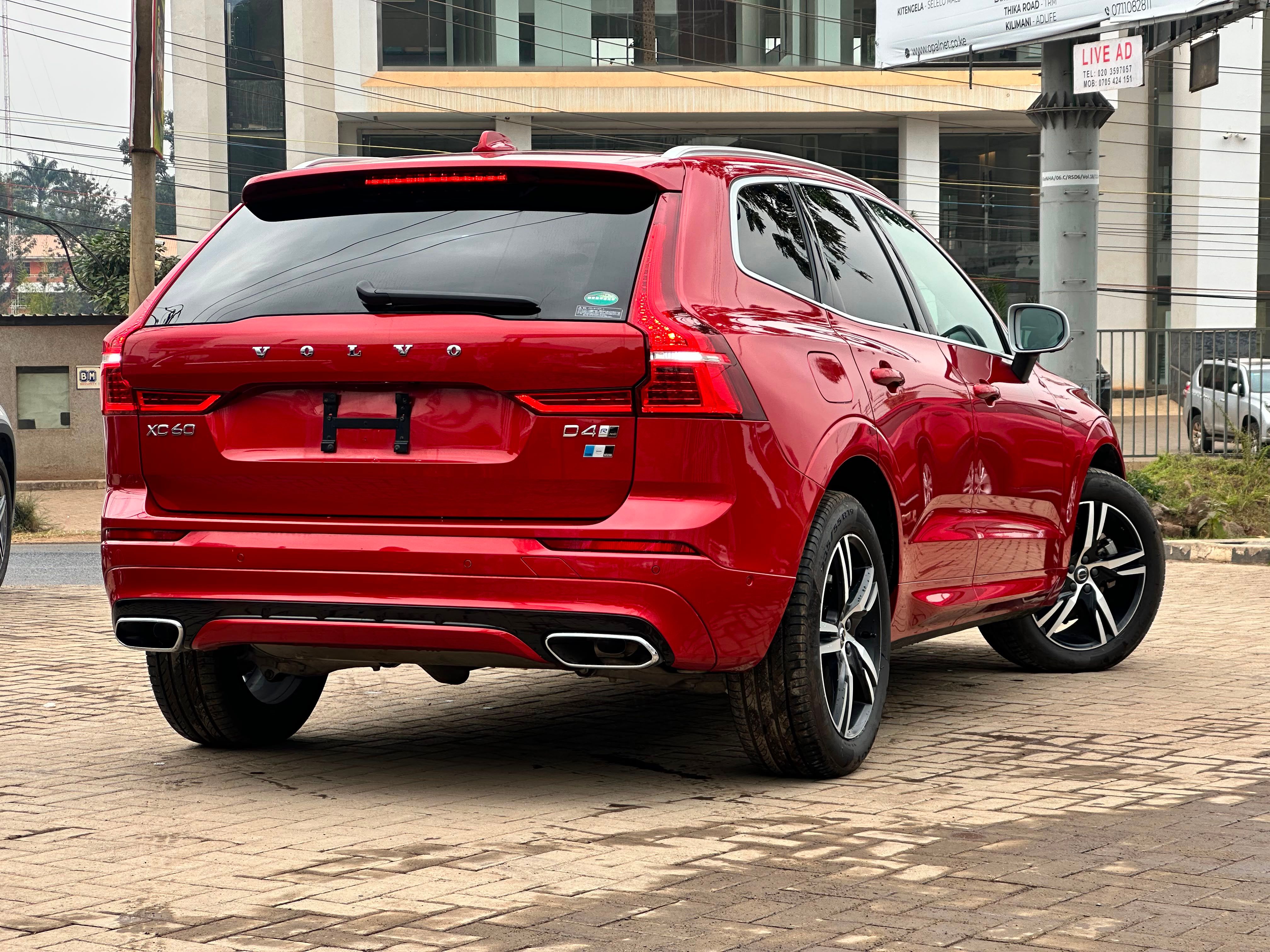 2019 volvo XC60 D4 inscription thumbnail 7