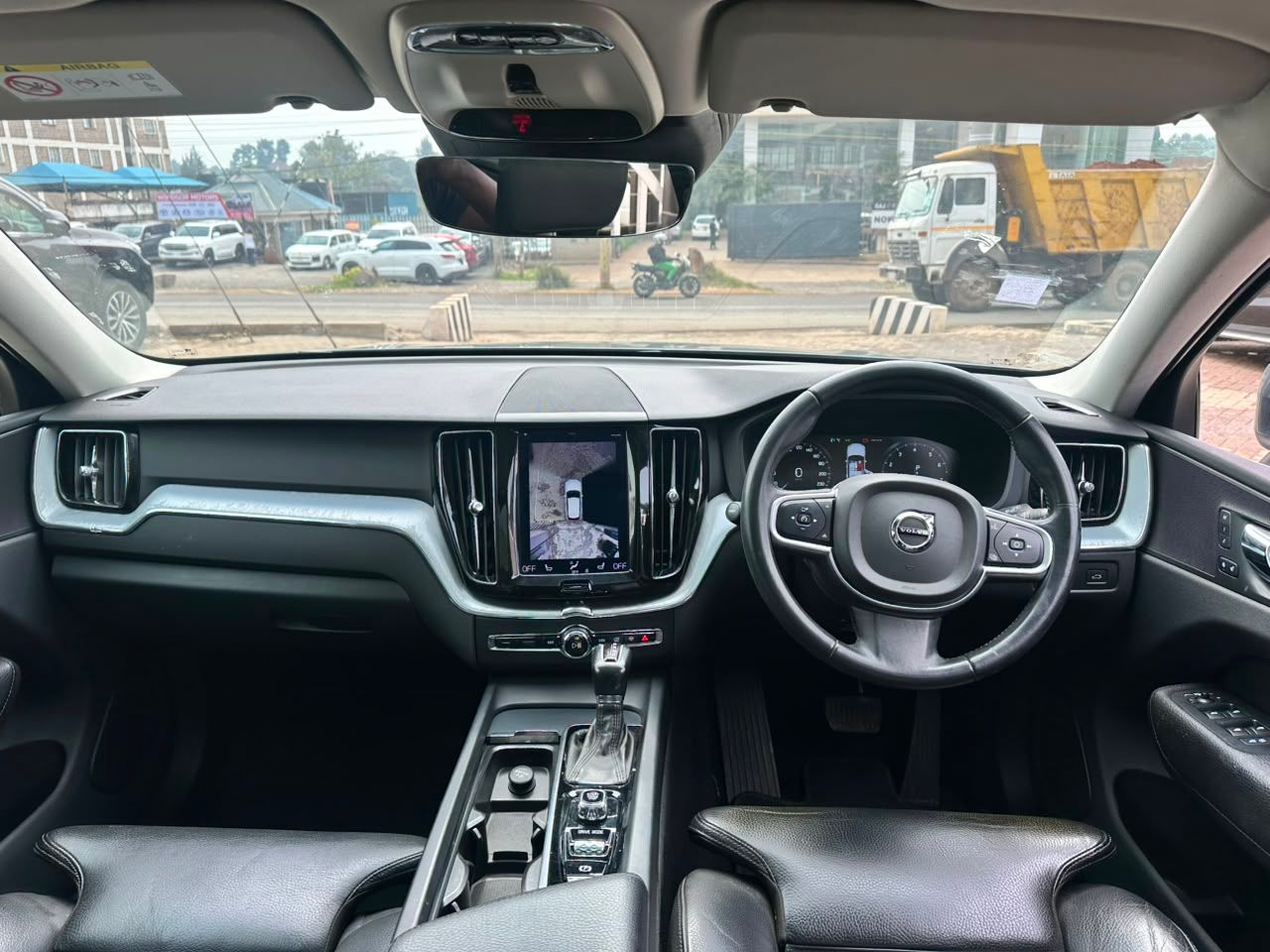 2018 Volvo XC60 T5 thumbnail 8