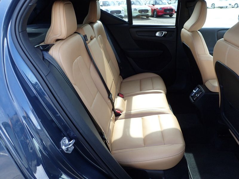 2019 Volvo XC40 T5 thumbnail 10