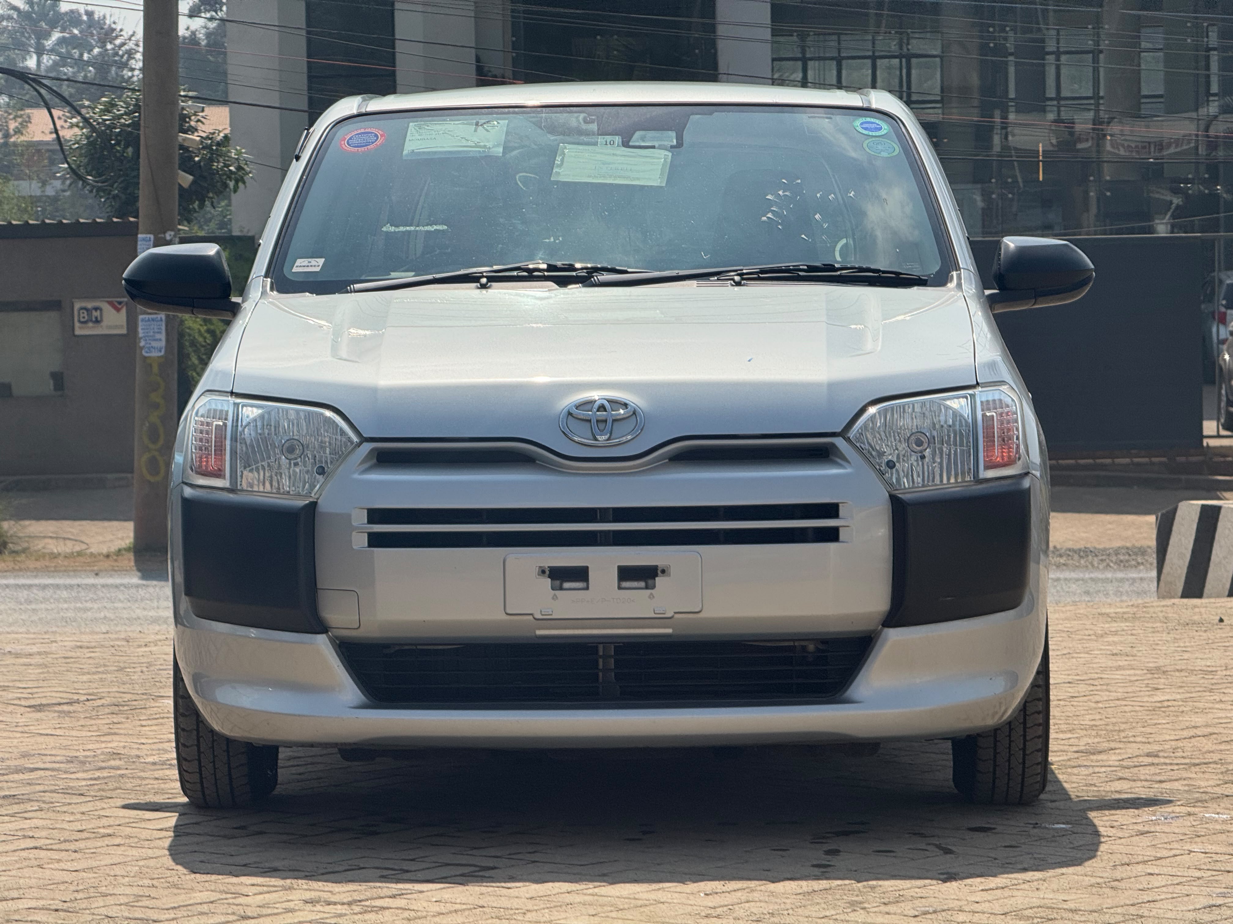 2019 Toyota Probox - view 3