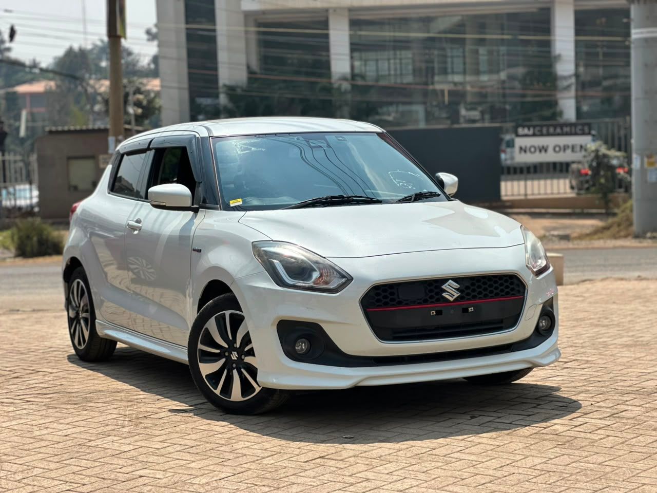 2019 Suzuki Swift RS - view 2