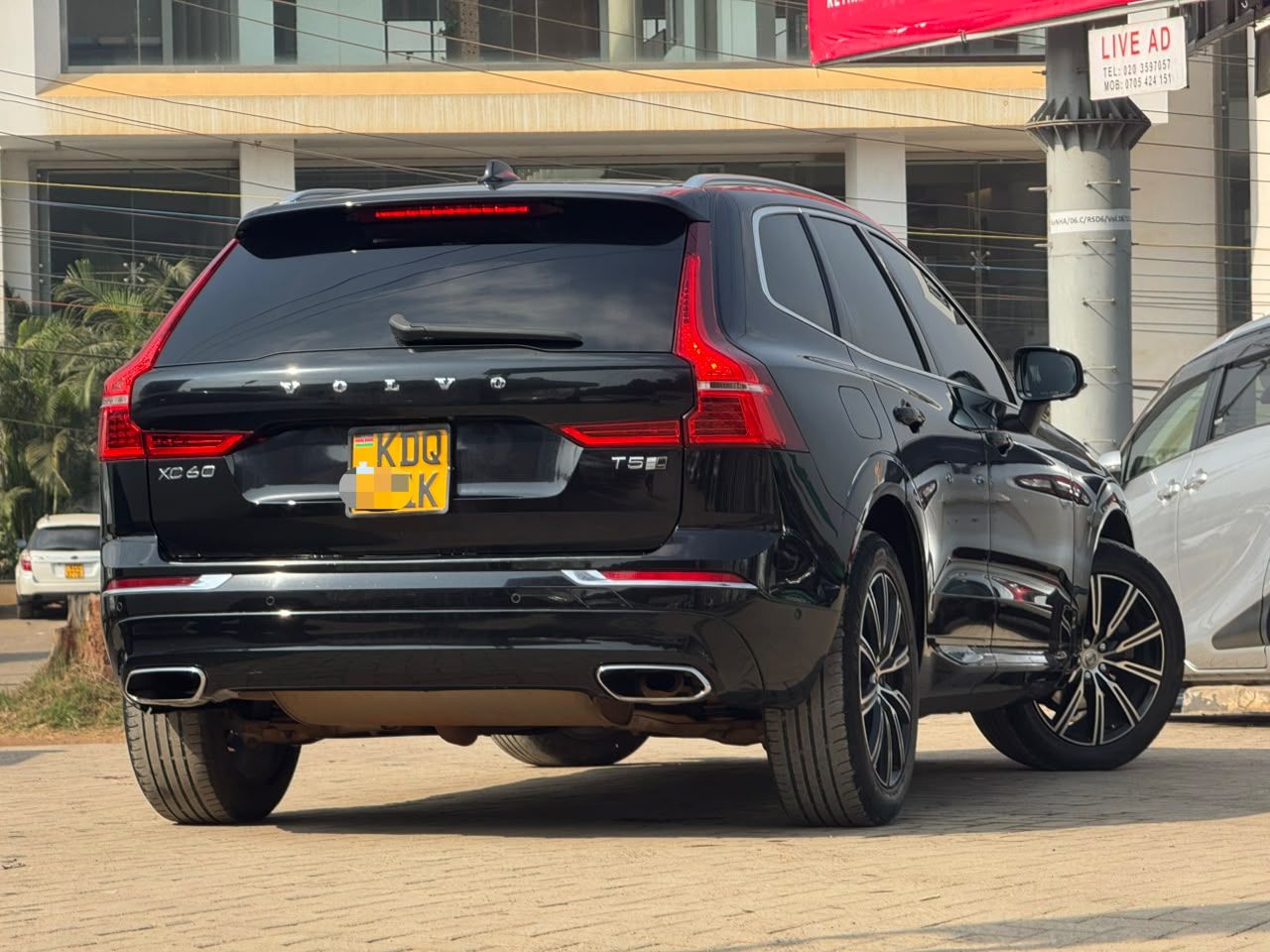 2018 Volvo Xc60 T5 thumbnail 5
