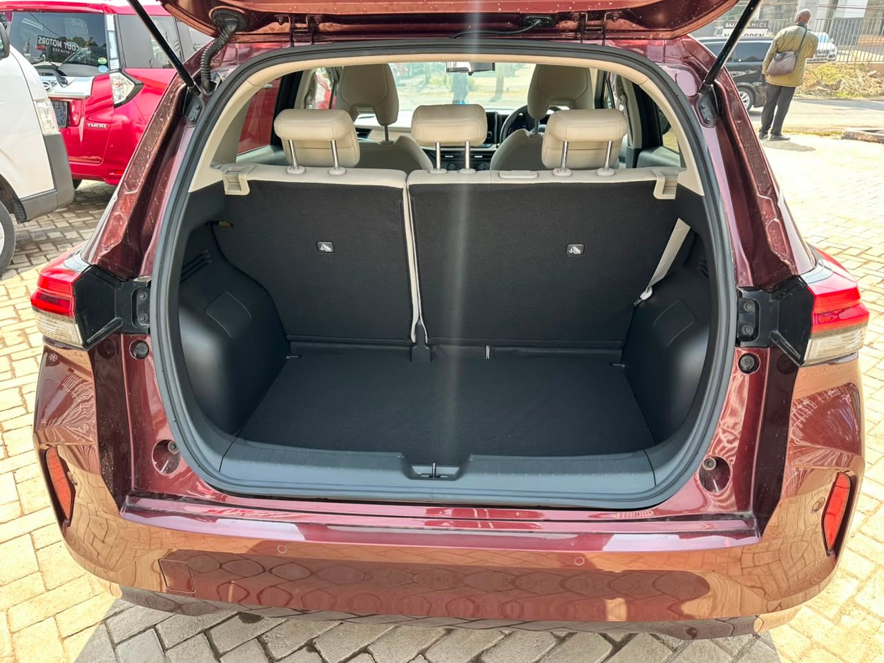 2022 Nissan Note Aura Epower thumbnail 10