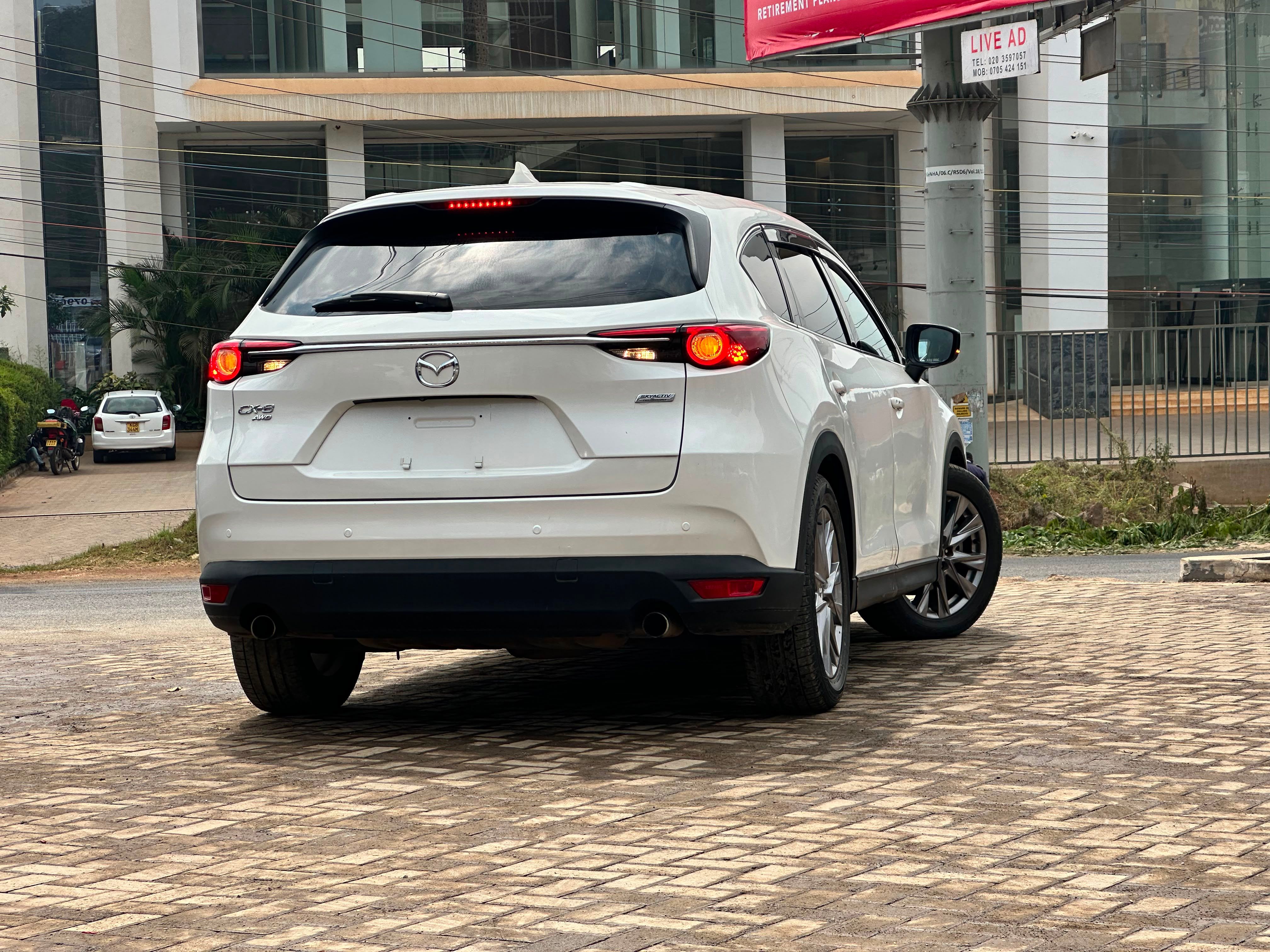 2019 Mazda CX8 AWD thumbnail 5