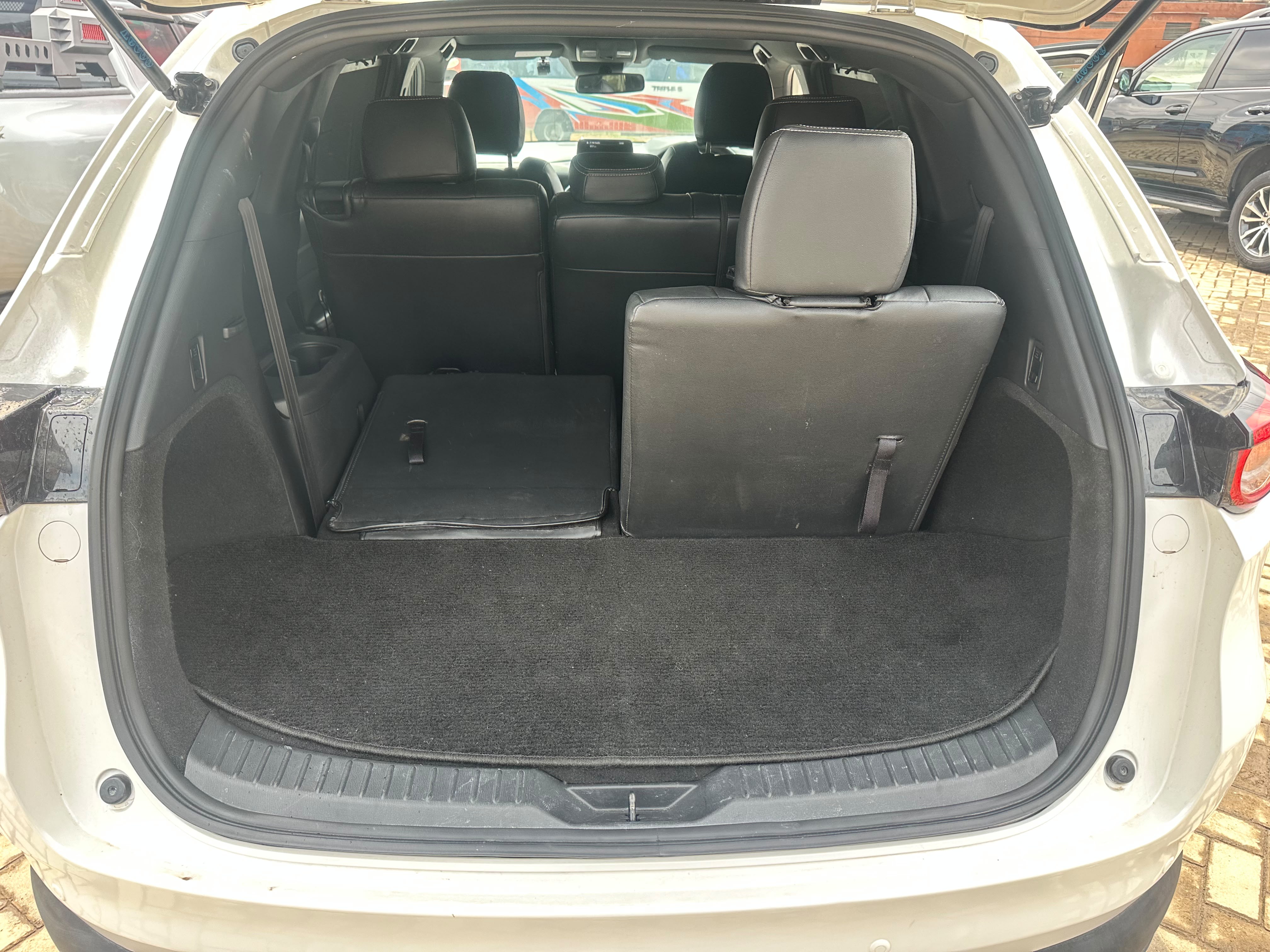 2019 Mazda CX8 AWD thumbnail 10