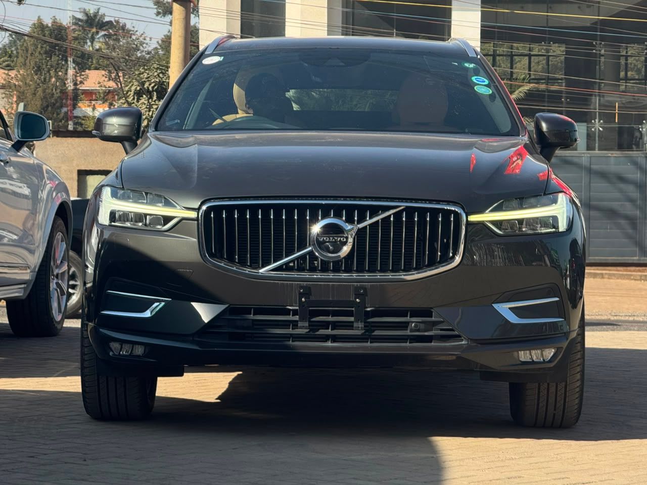 2020 Volvo Xc60 T5 inscription  thumbnail 3