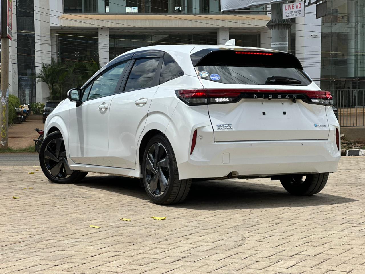 2022 Nissan Note Aura thumbnail 4