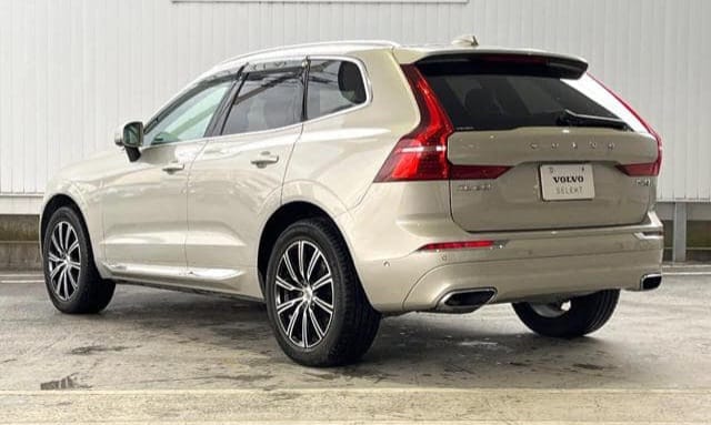 2019 Volvo XC60 D4 thumbnail 7