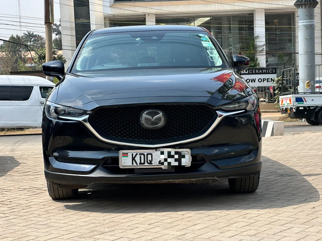 2017 Mazda CX5 thumbnail 2