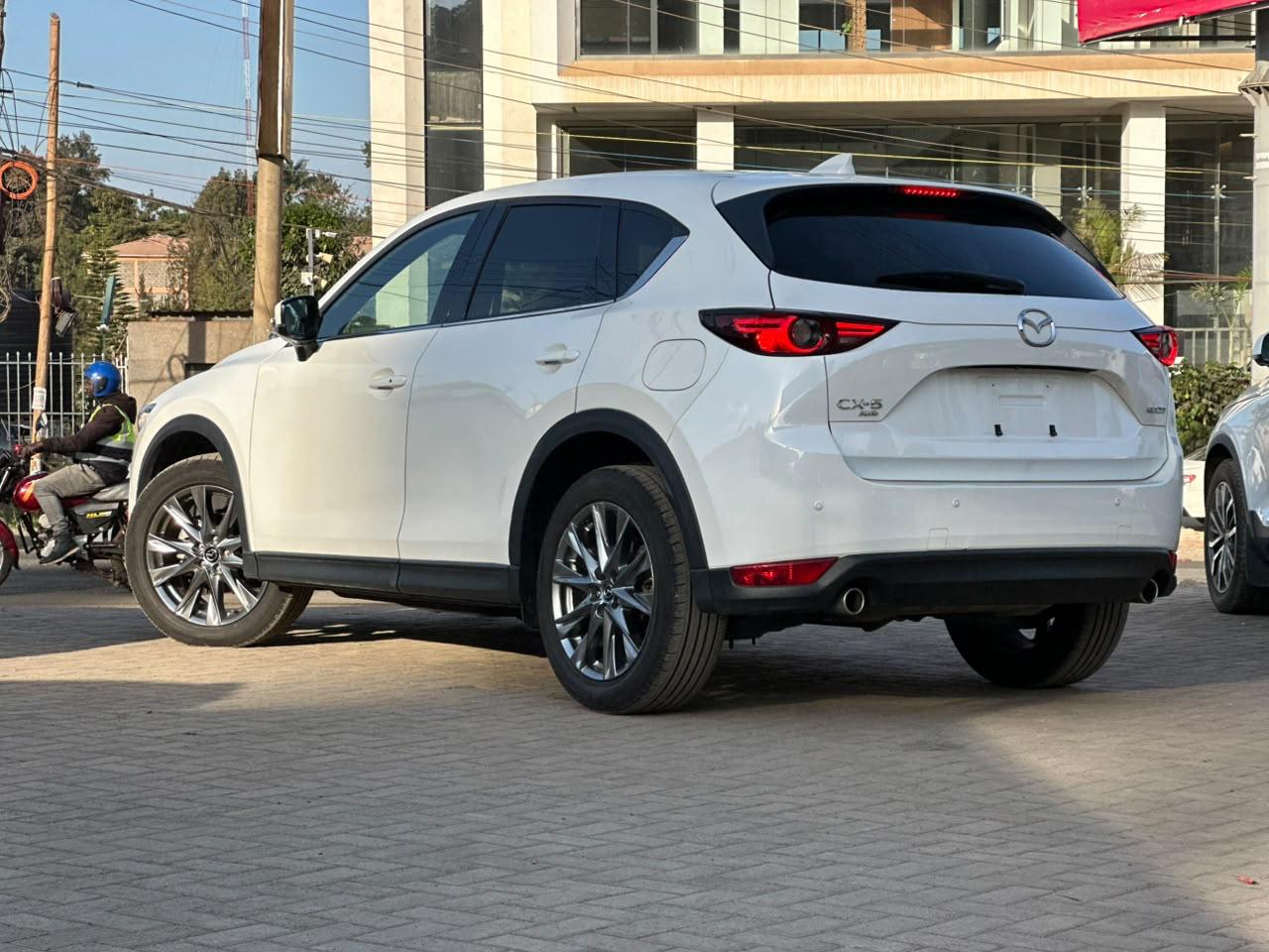 2020 Mazda CX-5 XDL thumbnail 5
