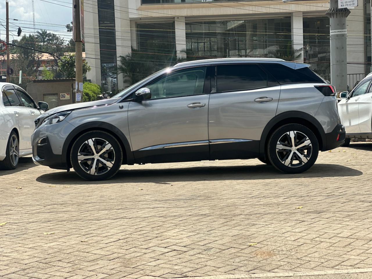 2019 Peugeot 3008 Allure thumbnail 6