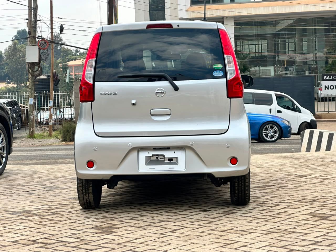 2019 Nissan Dayz J thumbnail 6