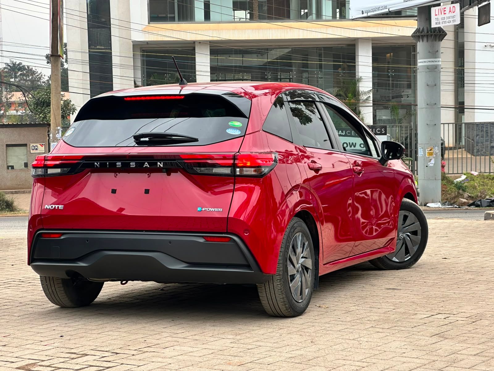2021 Nissan Note e-POWER (E13) thumbnail 4