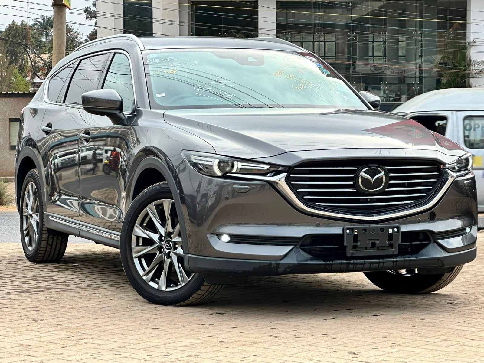 2019 Mazda CX-8 AWD - view 2